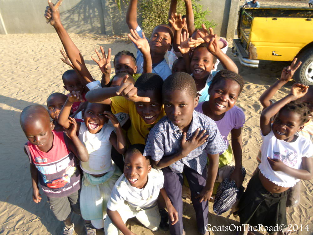 kids in mozambique