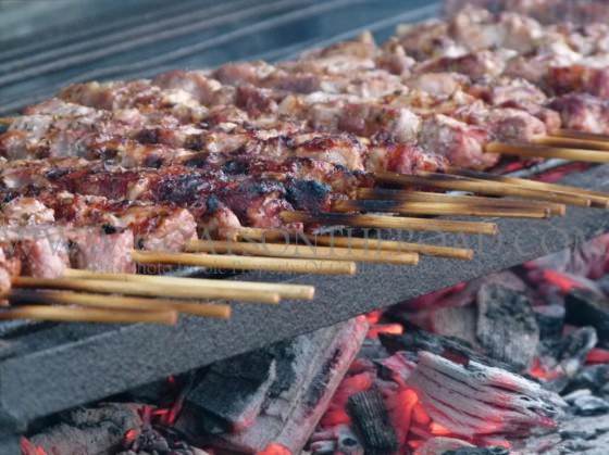 lamb skewers greece
