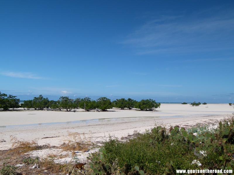 backpacking mozambique quirimbas archipelago