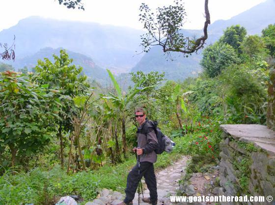 trekking annapurna circuit, budget backpacking 