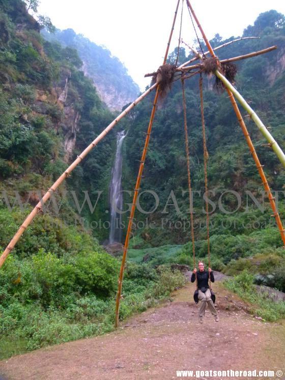 trekking annapurna circuit, budget backpacking 