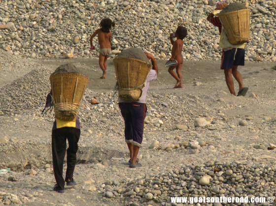 budget backpackers, pokhara nepal, travel 