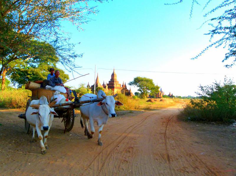 backpacking myanmar