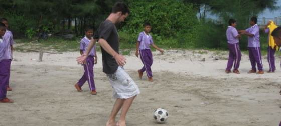 Backpacking Thailand Playing Football With The Thai Kids