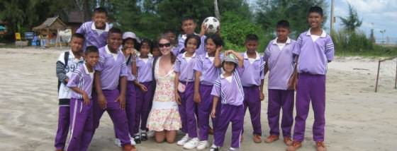 Friendly Kids While Backpacking Thailand