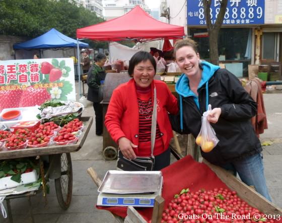 eating cheap in china