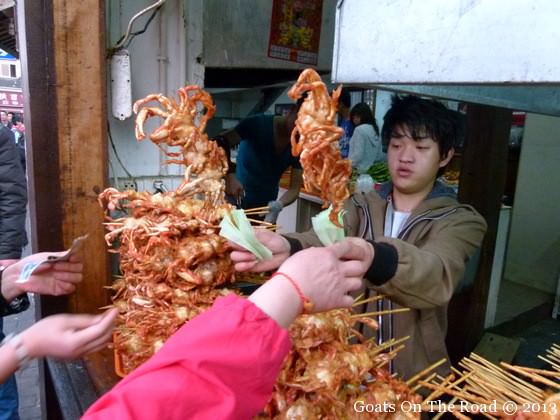 eating in china