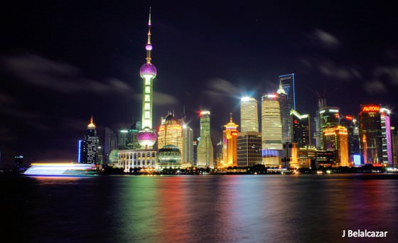 walk the bund in shanghai