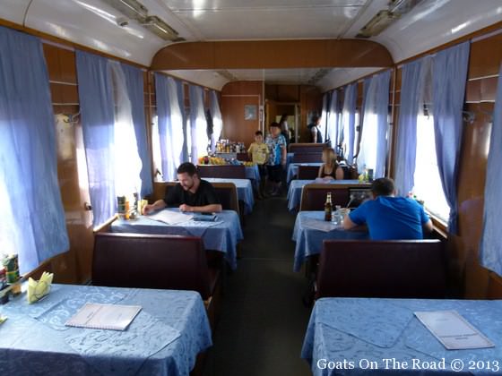 restaurant train car