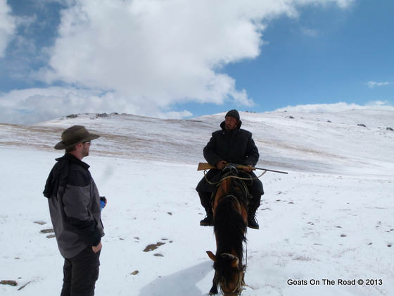 trekking in kyrgyzstan