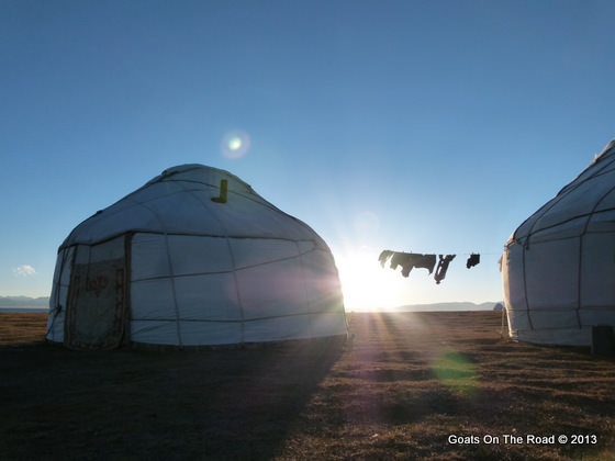 kyrgyzstan yurt