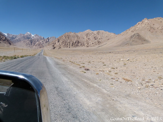 driving pamir highway