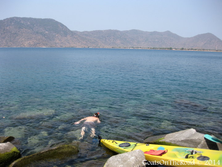 snorkeling and kayaking malawi