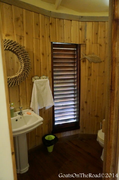 bathroom living in grenada