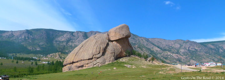 traveling mongolia and trekking Terelj National Park