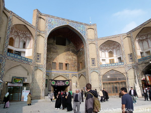 travel to esfahan iran