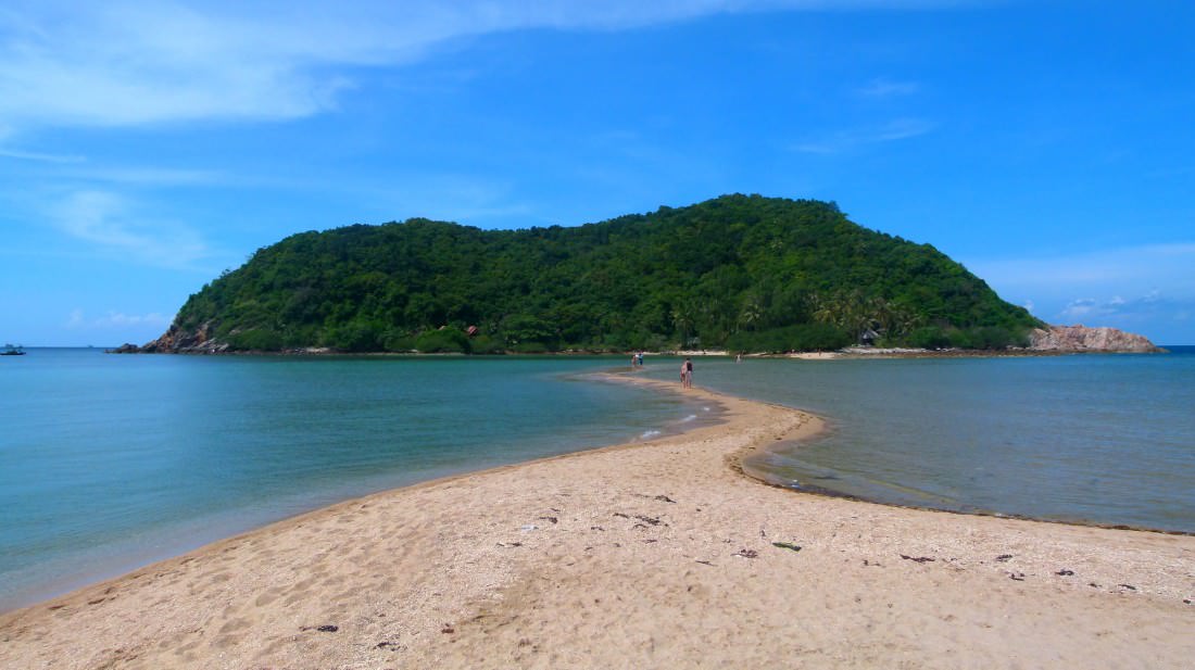 things to do in koh phangan thailand visit the beach