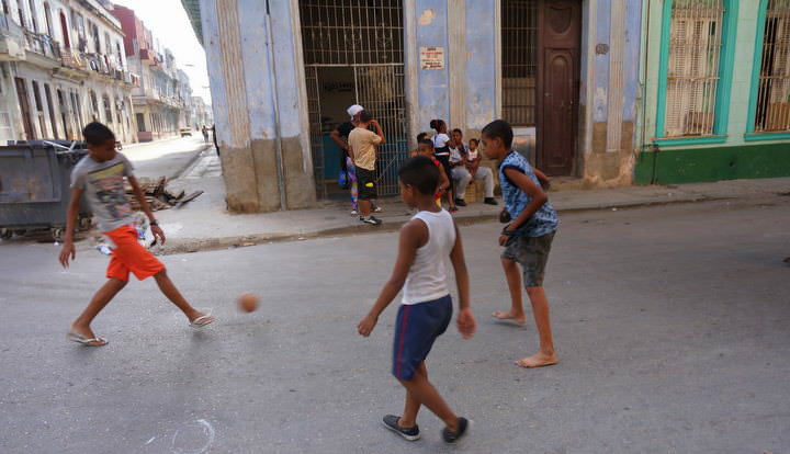 La Liga en Cuba - Growing the beautiful game in Havana, Cuba.