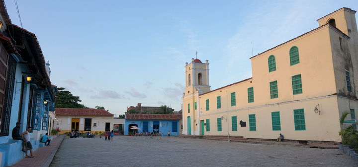 plaza san juan de dios in camaguey cuba