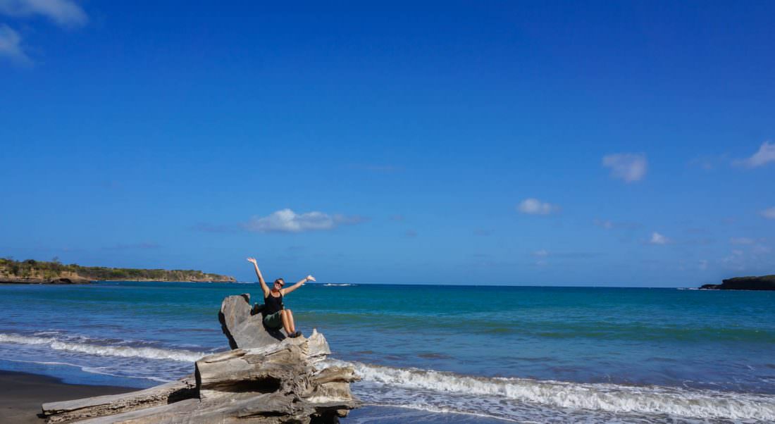 money saving travel hacks