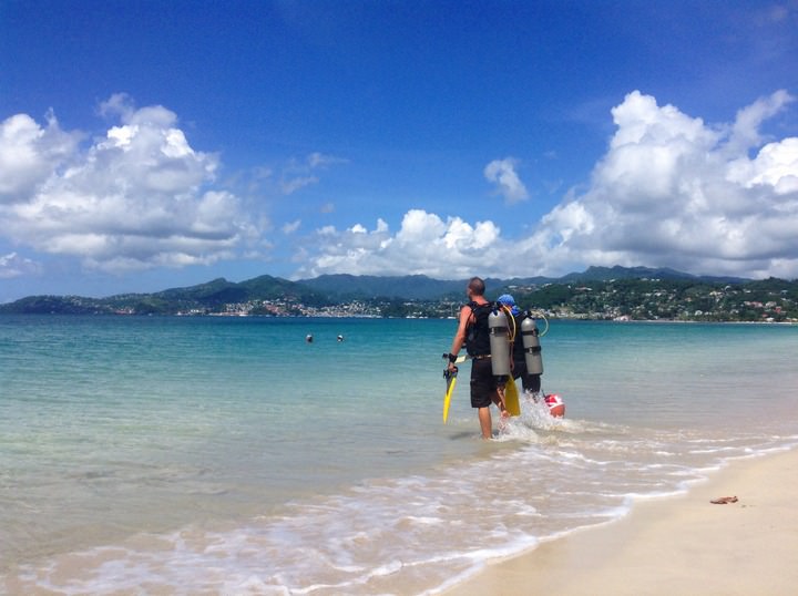 diving in grenada