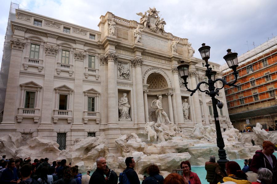 Trevi fountain in rome italy