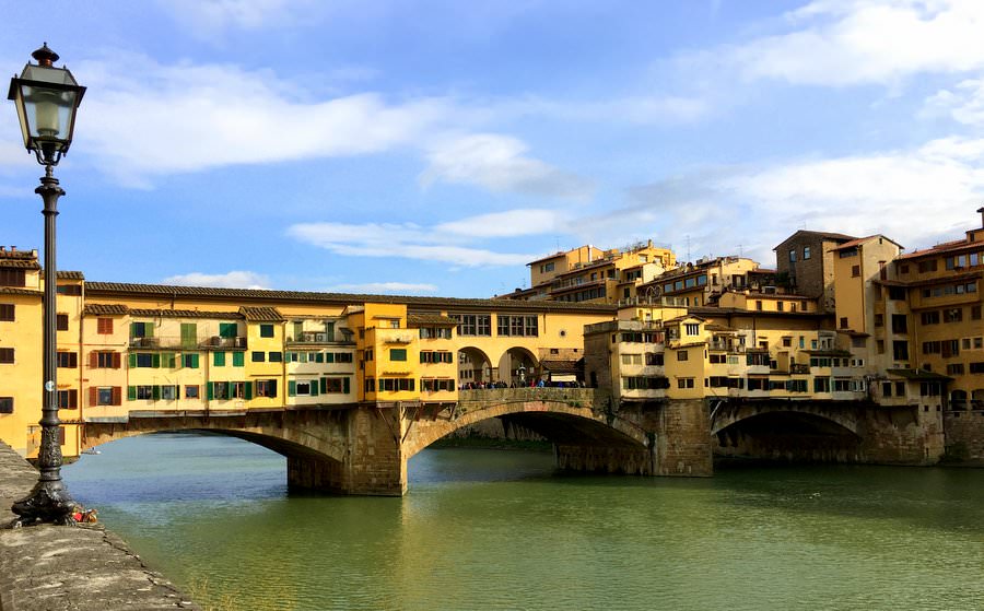 travel to italy florence bridge