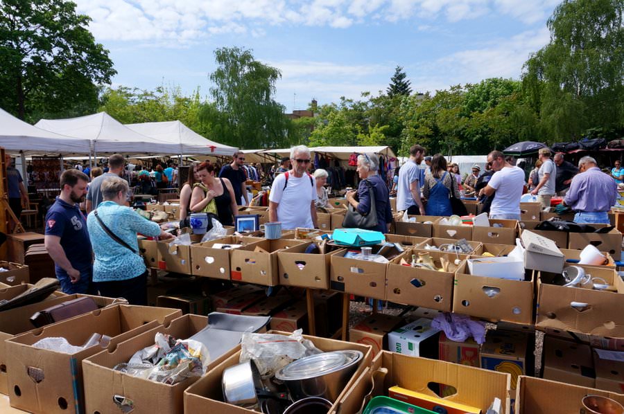 The Sunday flea market in Plenzlauer Berg