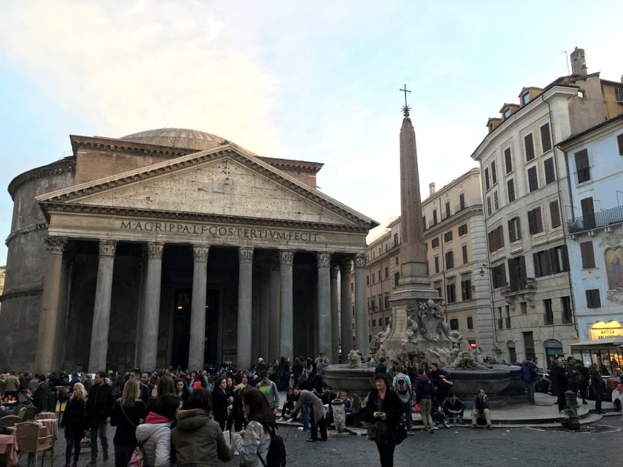 travelling to rome pantheon