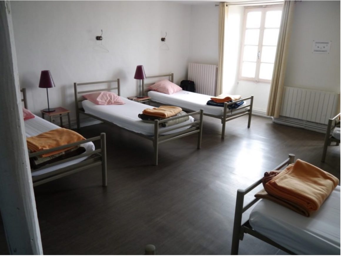 where to sleep when hiking the french camino trail