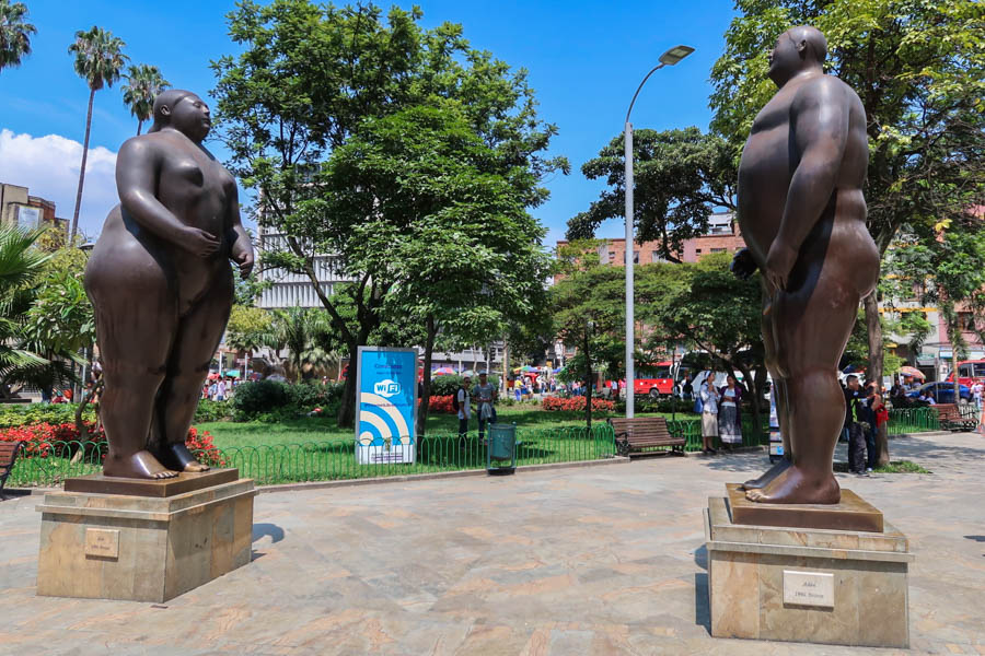 travel to medellin visit plaza botero