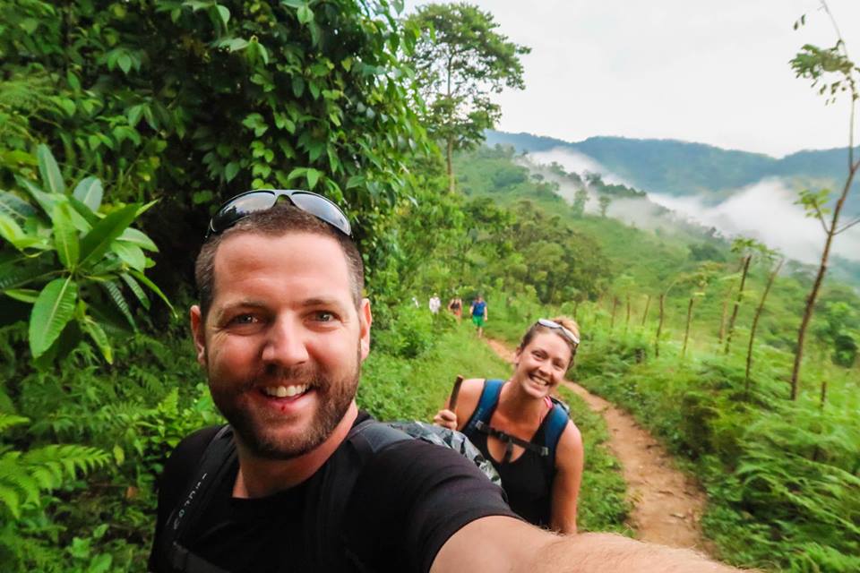 trekking-while-earning-money