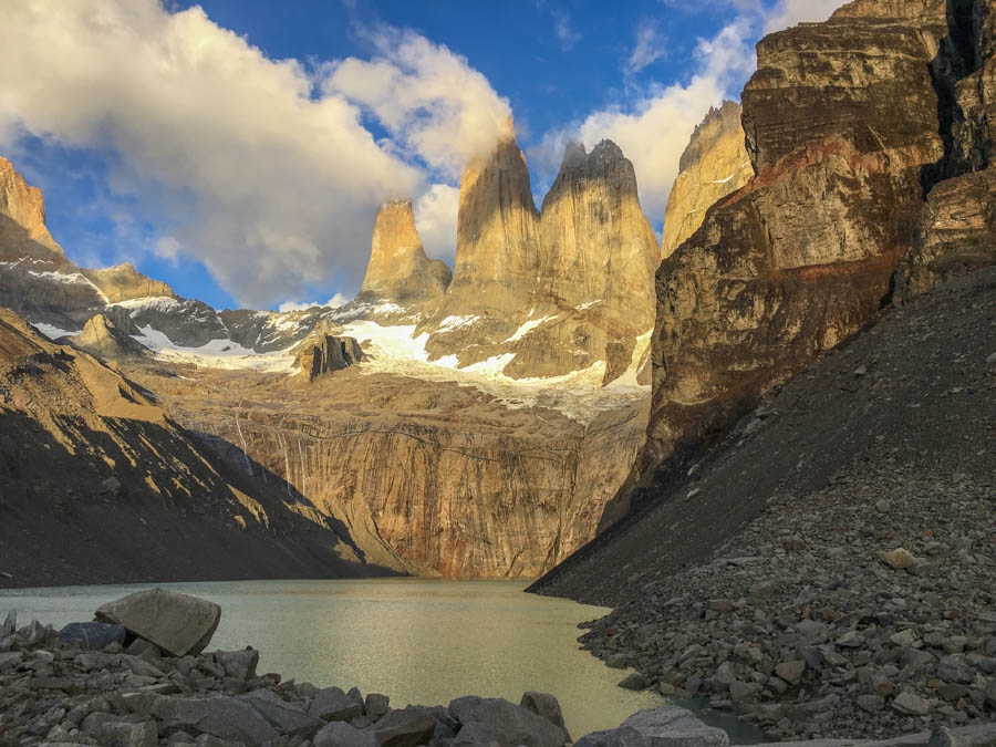 torres del paine towers trekking the circuit