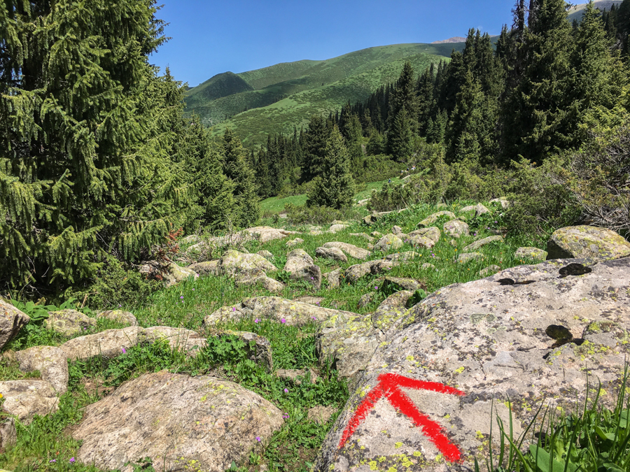 trekking in jyrgalan kyrgyzstan