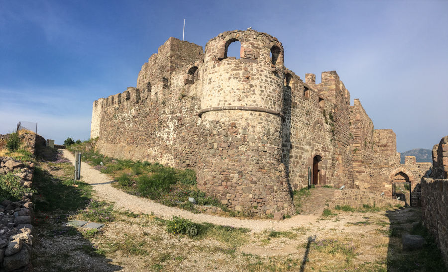 travel to molyvos greece castle in lesvos