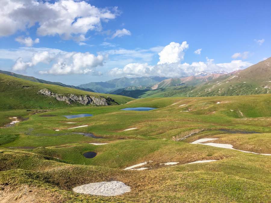 trekking kyrgyzstan keskenkija trail jyrgalan