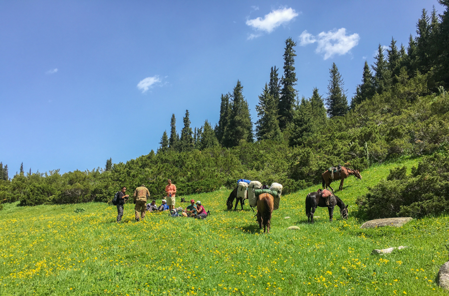 how to trek keskenkija trail jyrgalan kyrgyzstan