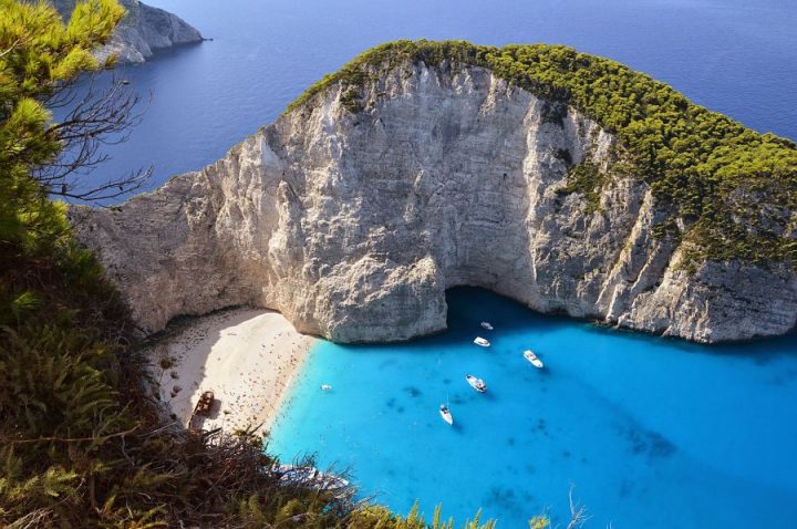 best beaches in greece-navagio-beach-bay-shipwreck-cove