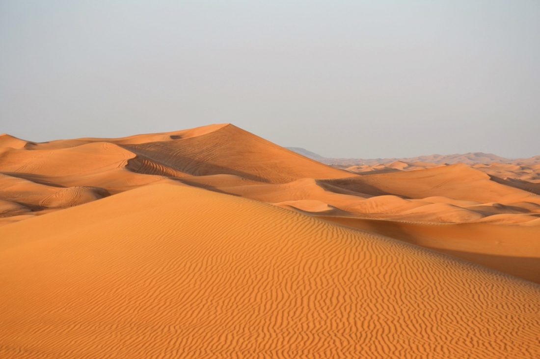 One of the things to do in Dubai is visit the sand dunes 