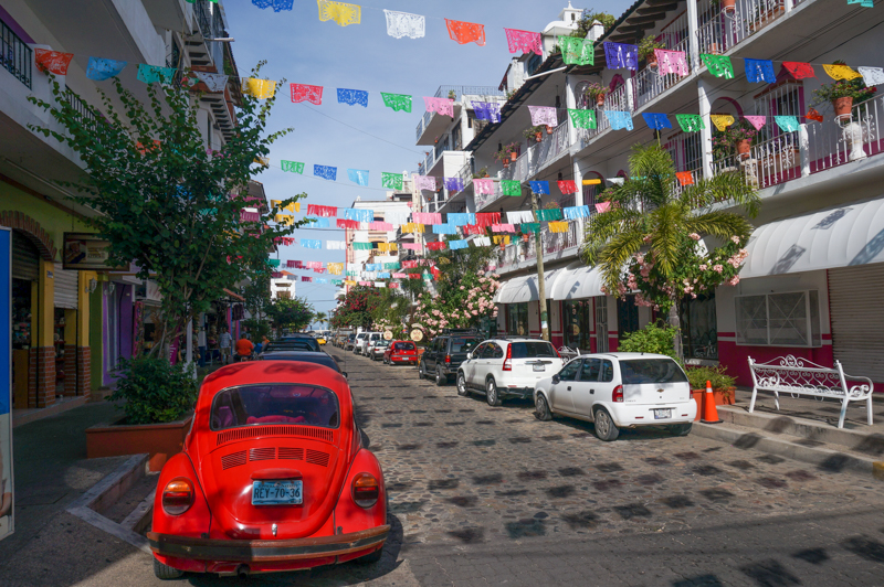 walking the streets is the best thing to do in puerto vallarta