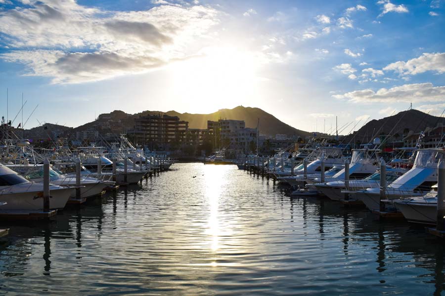 luxurious things to do in cabo san lucas rent a yacht for sailing