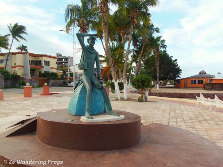 Cousteau Statue, things to do in La Paz, Mexico