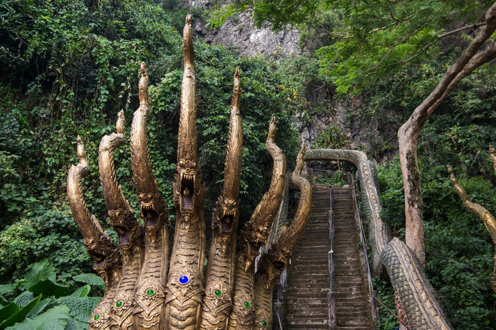 Things to do in Chiang Rai: the entrance to the Monkey Temple in Chiang Rai