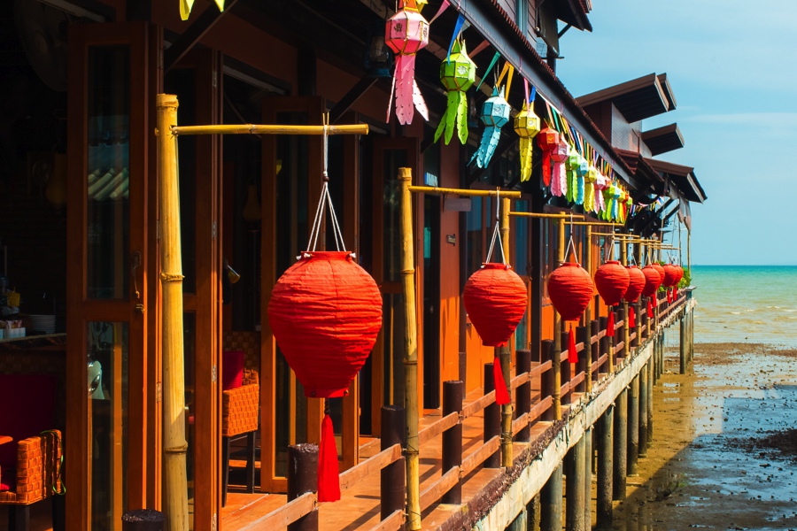 things to do in koh lanta visit the old town