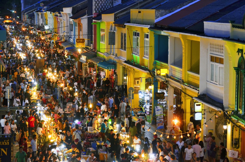 things to do in phuket night market