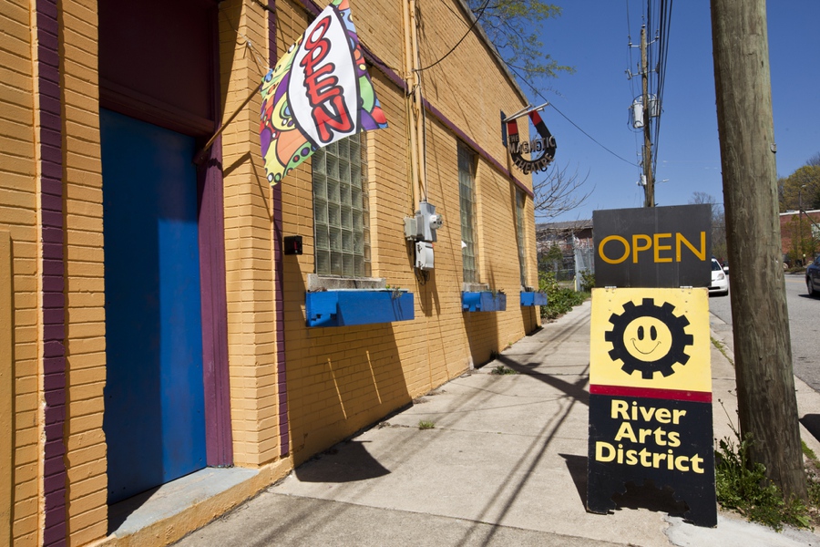 visit the river arts district in asheville nc