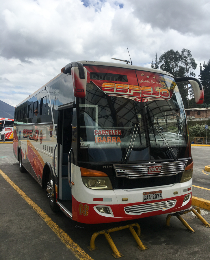 how to get from mindo to otavalo ecuador