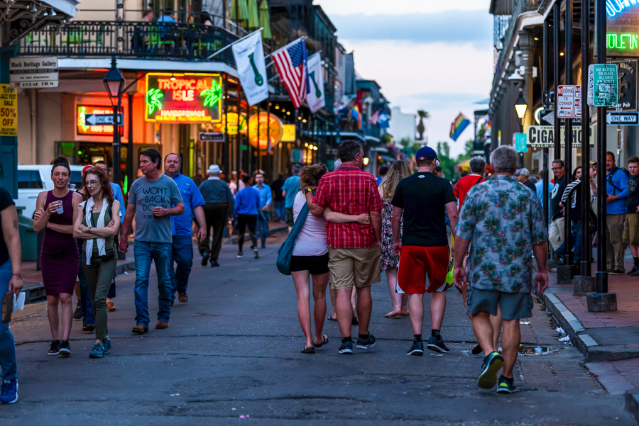 tropical isle bar on bourbon street new orleans where to grab a cocktail