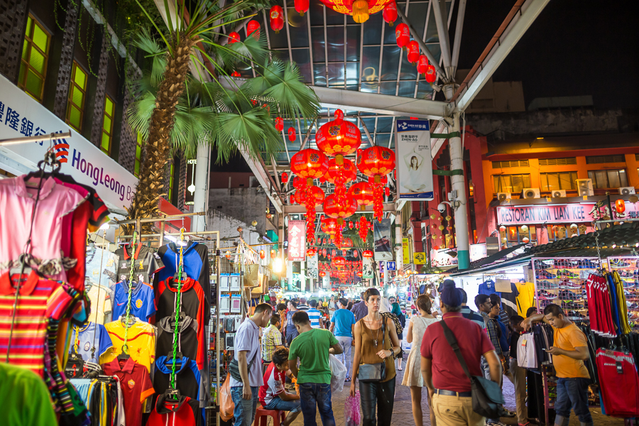 one of the best things to do in KL is to visit chinatown