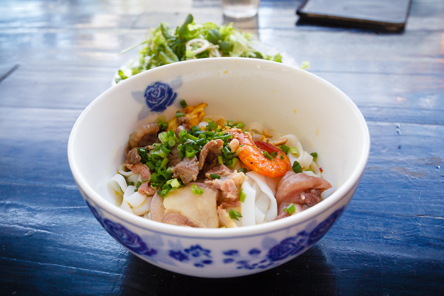 food to eat in da nang beach